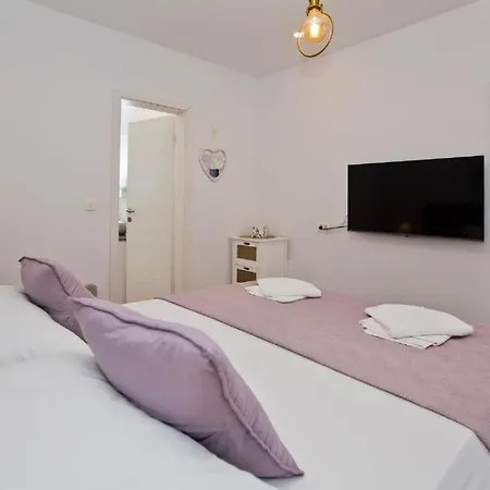 Apartamento Juric 1 *