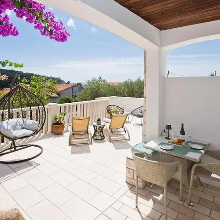 Apartamento Juric 1 *